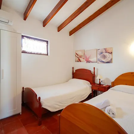 Aure Con Piscina Y Aire Acondicionado Cala'N Bosch (Menorca)