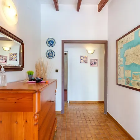 Aure Con Piscina Y Aire Acondicionado Вилла