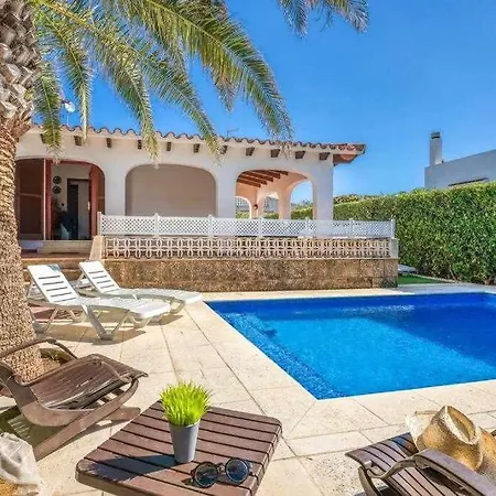 Aure Con Piscina Y Aire Acondicionado Вилла